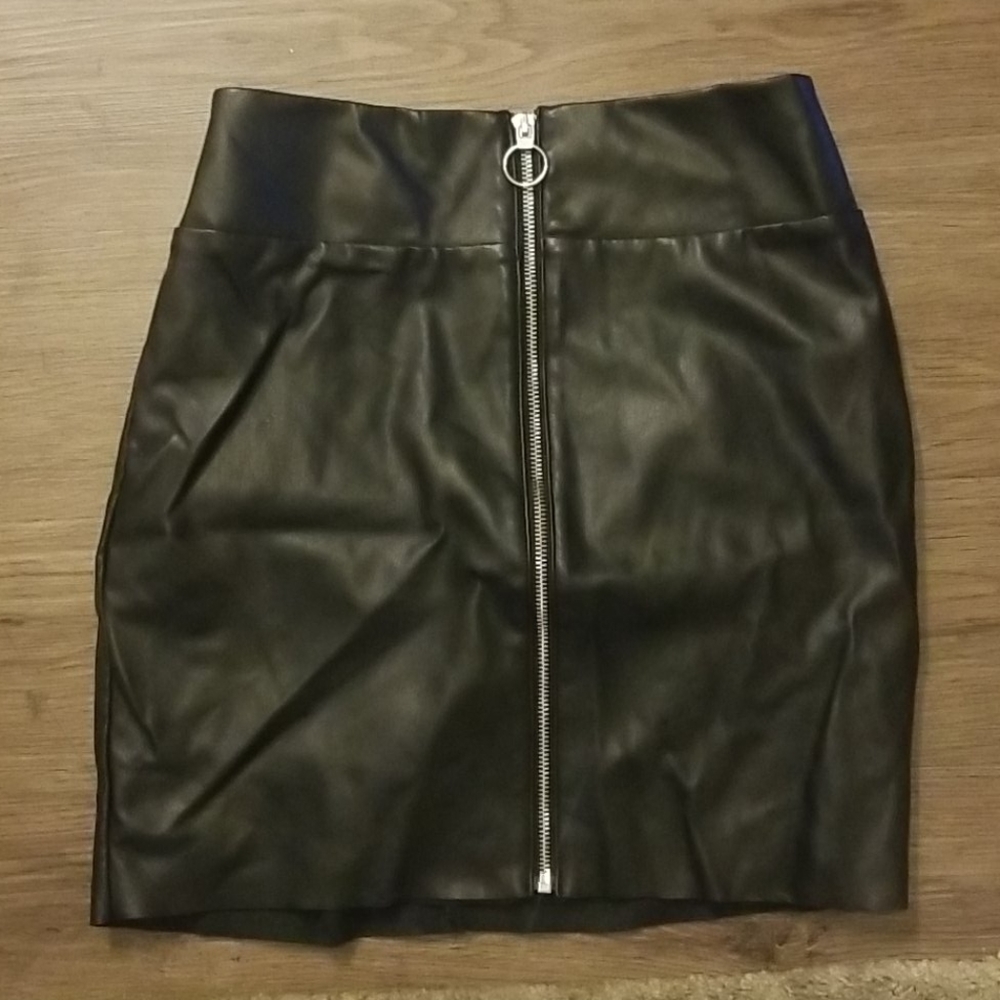 Express skirt - Picture 3 of 4